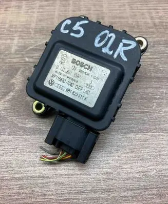 Audi A6 S6 C5 4B Air flap motor/actuator 0132801158 4B1820511K