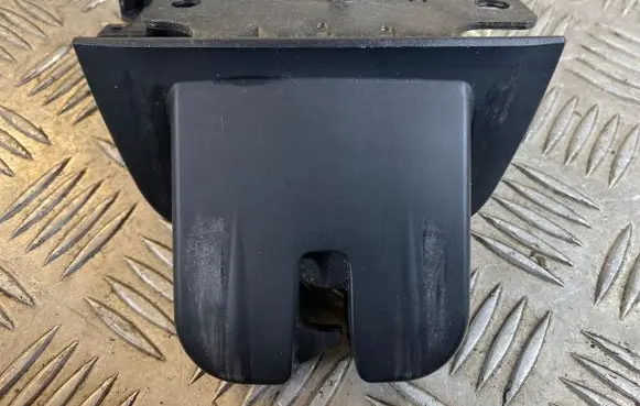 Audi A4 S4 B7 8E 8H Tailgate/trunk/boot lock/catch/latch 8P4827505B 8E9827520A