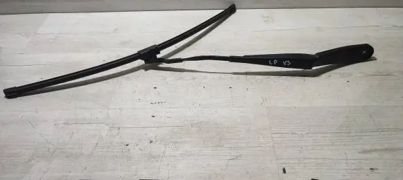 BMW X3 F25 Windshield/front glass wiper blade 721327108
