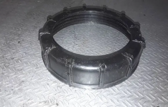 Nissan X-Trail T30 In tank fuel pump screw locking ring/nut 1734379900