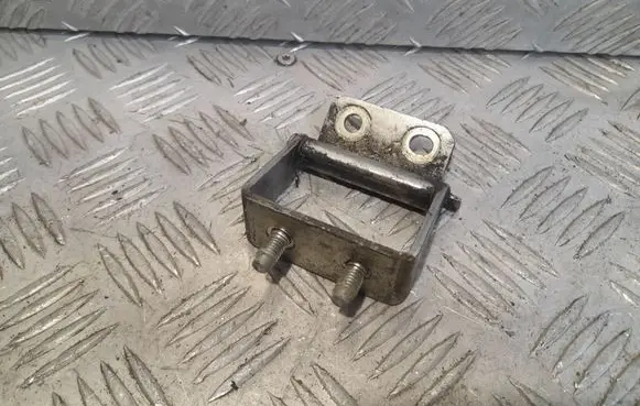 Nissan Qashqai Tailgate/trunk/boot hinge