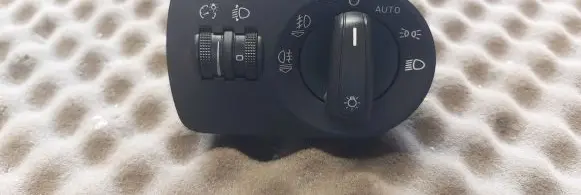 Audi Q3 8U Light switch 8U2941531A