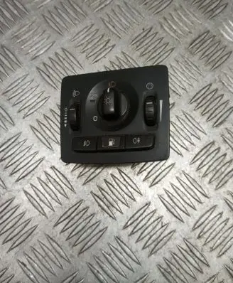 Volvo V50 Light switch 30739300