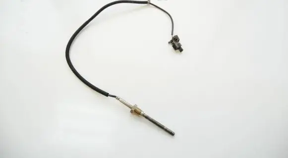 Mercedes-Benz C W203 Oil temperature sensor A0009058804