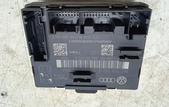 Audi A5 8T 8F Door control unit/module 8K0959793