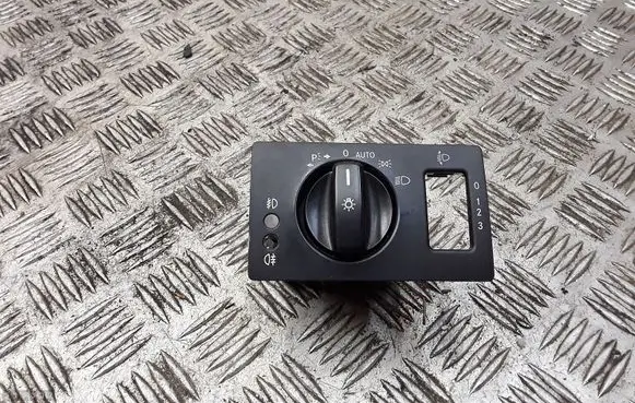 Mercedes-Benz B W245 Light switch 1695452704 32221101