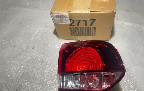 Volkswagen Golf VI Rear/tail lights 5K0945093AA 009923-05