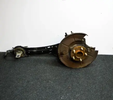 Ford Galaxy Rear wheel hub 6G915A969