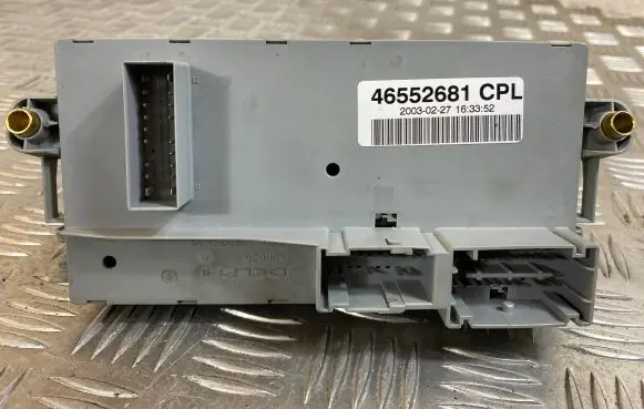 Fiat Doblo Fuse box set 46552681 46812228 20030227
