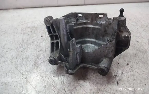 Ford Mondeo MK V Fuel filter bracket/mount holder 9804498180
