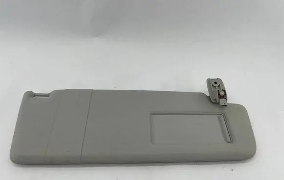 Volkswagen Tiguan Sun visor 5N0857552H RR01122010 DL100440