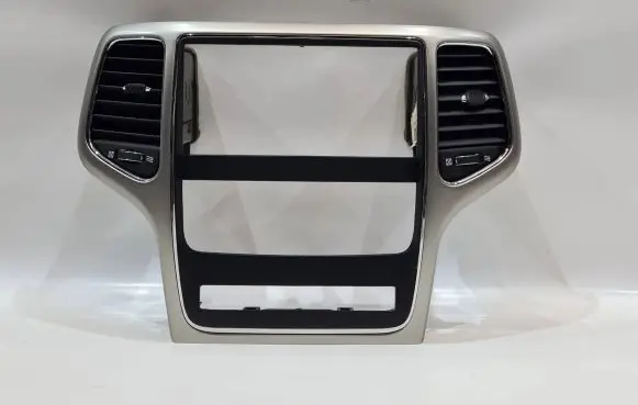 Jeep Grand Cherokee Panel trim