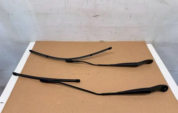 Dacia Sandero III Front wiper blade arm SAN3RAMWYC1 288862091R