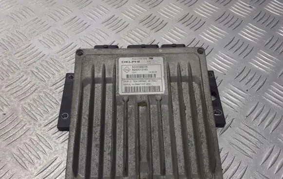 Nissan Almera Tino Engine control unit/module 8200399038