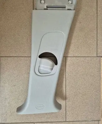 (B) pillar trim (top)
