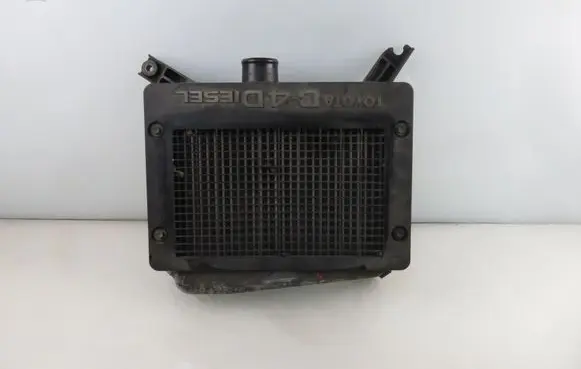Toyota RAV 4 (XA20) Intercooler radiator 27040332