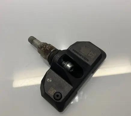 Mercedes-Benz S W221 Tire pressure sensor A0045429818 0045429818