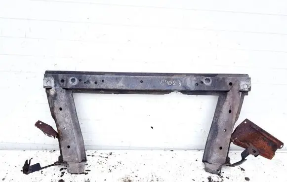 Renault Megane II Front subframe