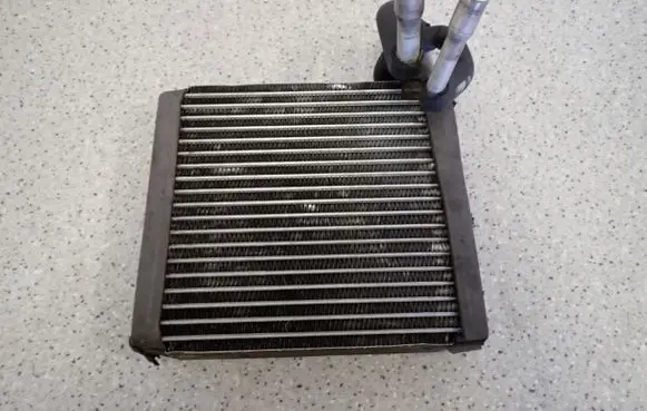 Air conditioning (A/C) radiator (interior)