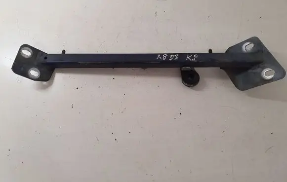 Audi A8 S8 D3 4E Fender mounting bracket 4E0805463F