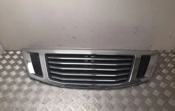 KIA Sorento Front grill 2PF38AQ000