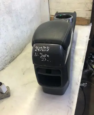 Nissan Juke II F16 Center console 969106pa1c