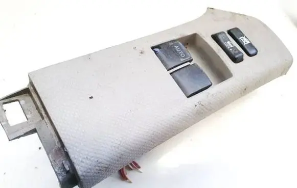 Toyota Yaris Electric window control switch 742320d110 74232-0d110