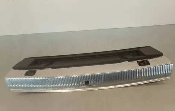 Audi Q3 8U Trunk/boot sill cover protection 8U0864483E