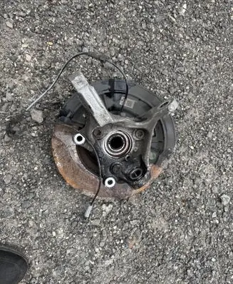 KIA Niro Front wheel hub V02R