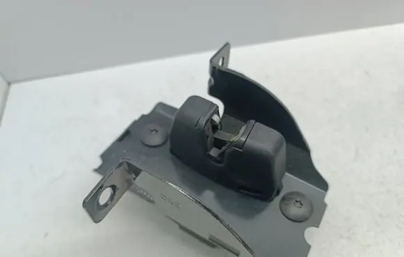 Citroen Berlingo Tailgate window lock/catch/latch 9671153480