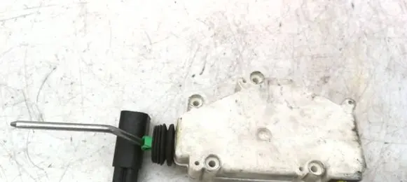 Volkswagen Sharan Central locking motor 7M0959775C 404155 95VW9B241AB