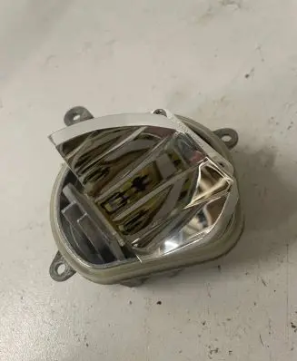 BMW X5 F15 Headlight ballast module Xenon 1305715281 AIS19C03