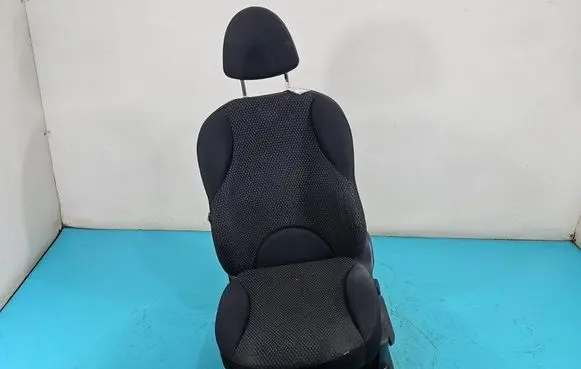 Nissan Note (E11) Front driver seat IMPRK1501829