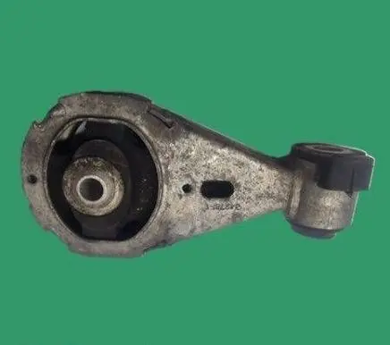 Engine mount bracket