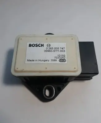 Honda CR-V ESP acceleration yaw rate sensor 0265005747 39960SYY003