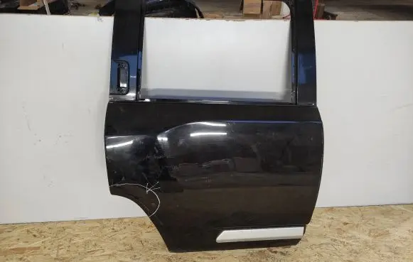 Jeep Compass Rear door
