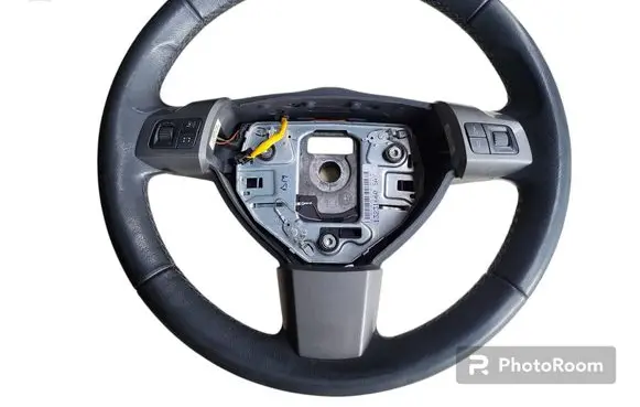 Opel Zafira B Steering wheel 13231660