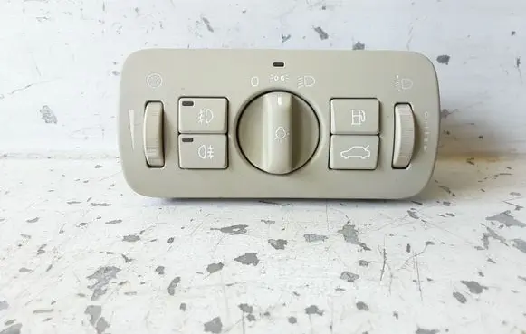 Volvo V70 Light switch 30739423