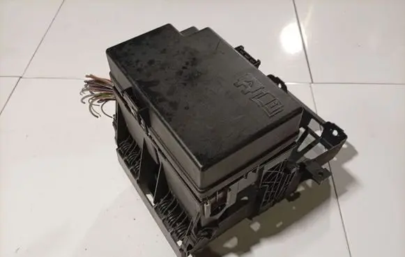 Ford Transit Fuse box set 6C1T14A076CD