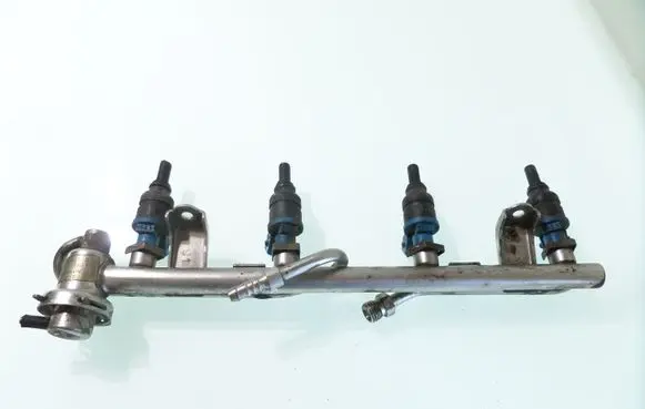 Fuel injectors set