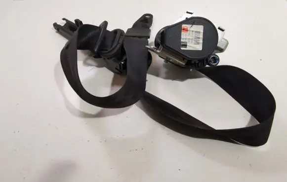 Audi Q7 4L Front seatbelt 606727200