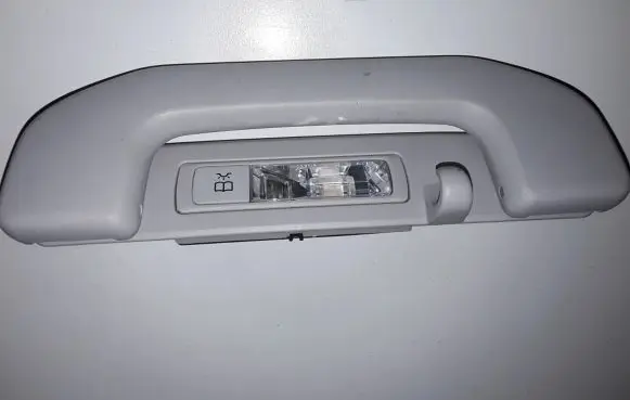 Mercedes-Benz C W205 Rear interior roof grab handle A0009068905