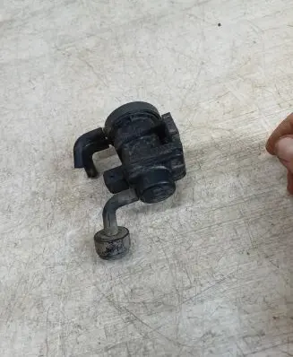 Opel Zafira A Turbo solenoid valve 09128022