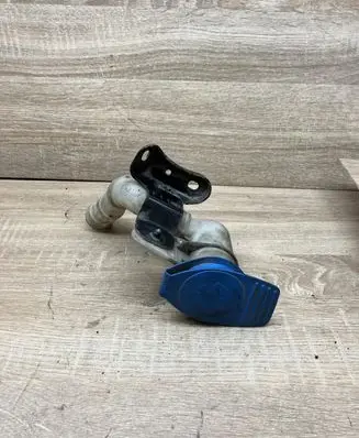 Volkswagen Touran I Window washer liquid tank fill tube 1K0955455 1K0199588
