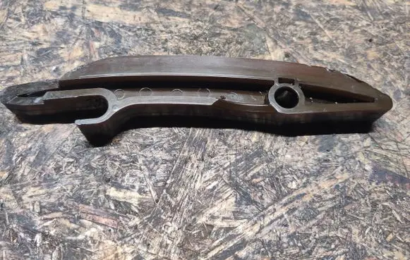 BMW 2 F45 Slide rail for timing chain 7797899