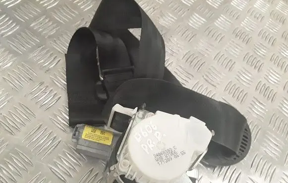 Citroen DS3 Front seatbelt 96745588xx