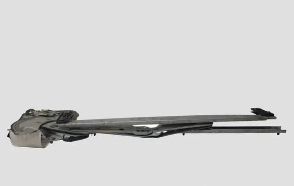 KIA Carens II Front door window regulator with motor XH504P0