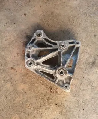 Opel Antara A/C compressor mount bracket 