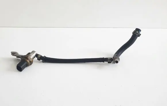 Mercedes-Benz C W204 Fuel pressure sensor A0045421618