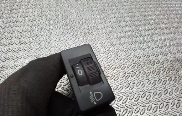Citroen Jumpy Headlight level height control switch 9636692